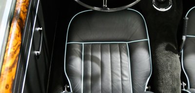 MG B 1963 seat