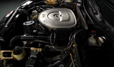 Mercedes Benz SEC560 1991 engine