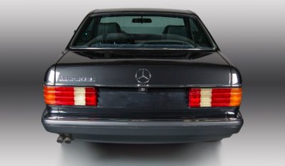 Mercedes Benz SEC560 1991 rear view