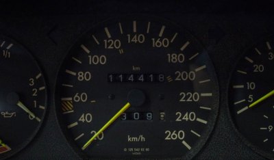 Mercedes Benz SEC560 1991 speedometer